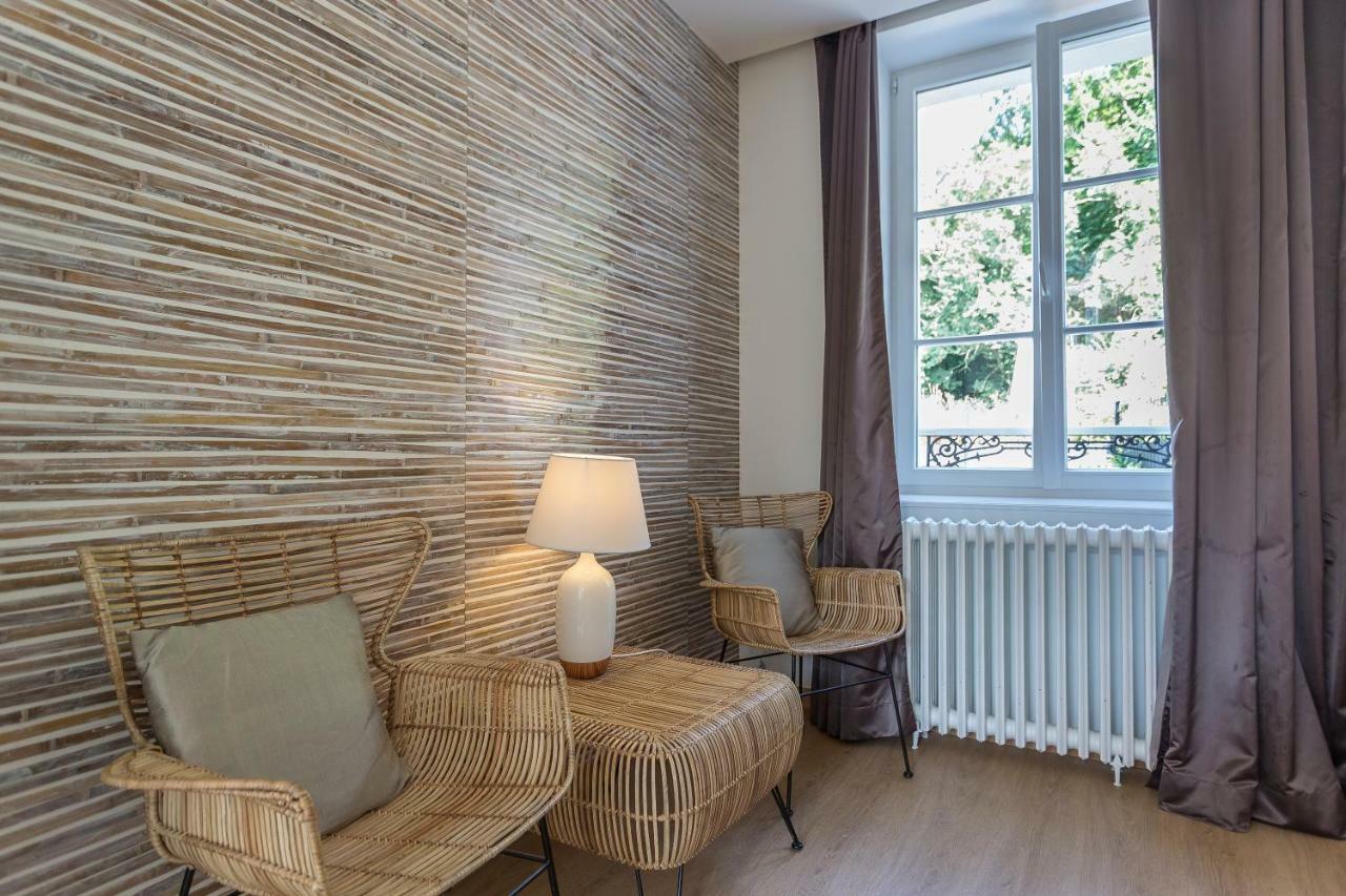 L'Escale De Broglie Hotel Buitenkant foto